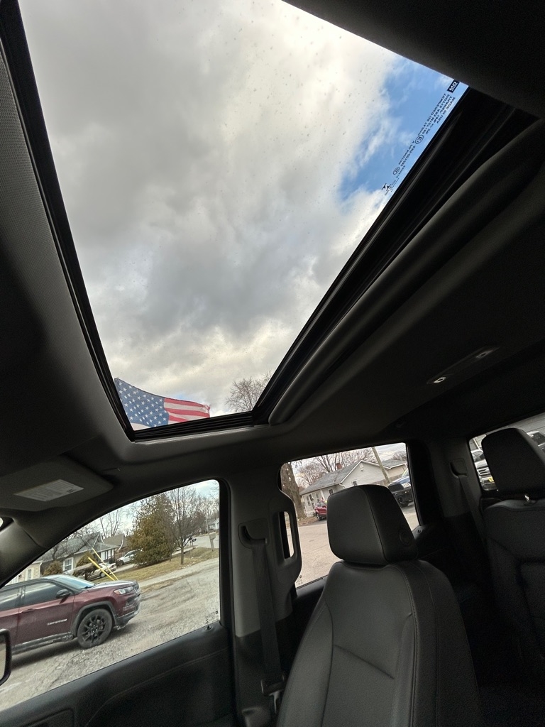 Chevrolet Silverado 1500 LTZ Crew Cab 4WD 2021