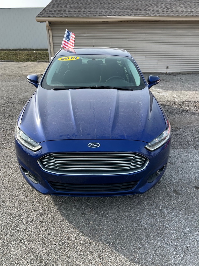 Ford Fusion SE 2013