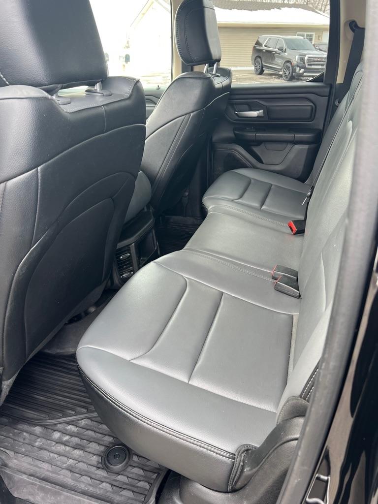 RAM 1500 Tradesman Quad Cab 4WD 2020