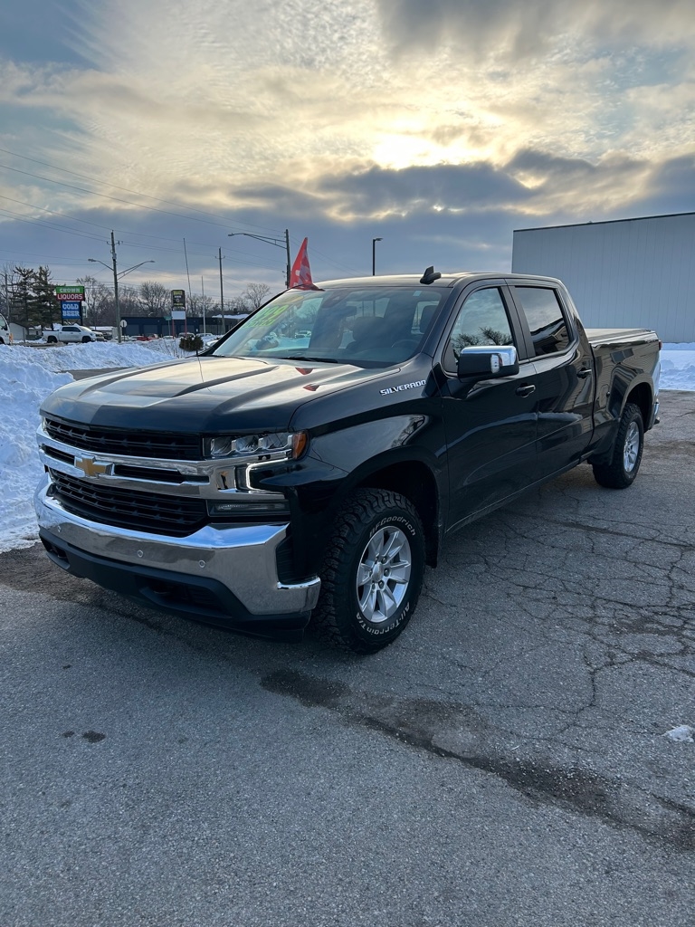 Chevrolet Silverado 1500 LT Crew Cab 4WD 2021