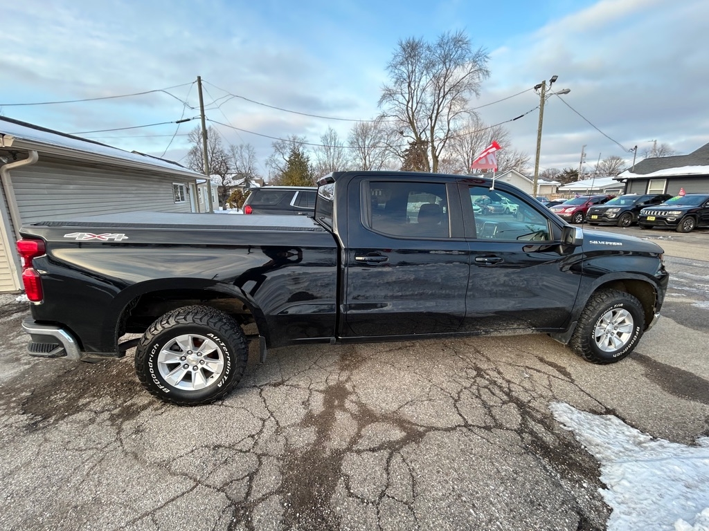 Chevrolet Silverado 1500 LT Crew Cab 4WD 2021