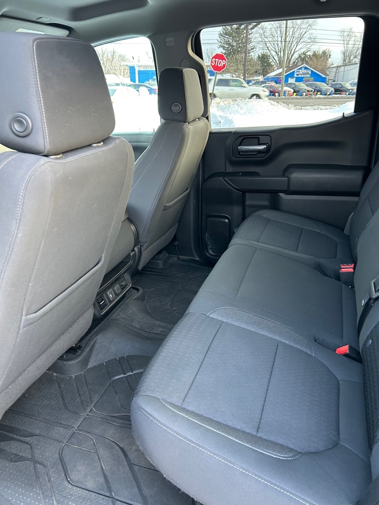 Chevrolet Silverado 1500 LT Crew Cab 4WD 2021