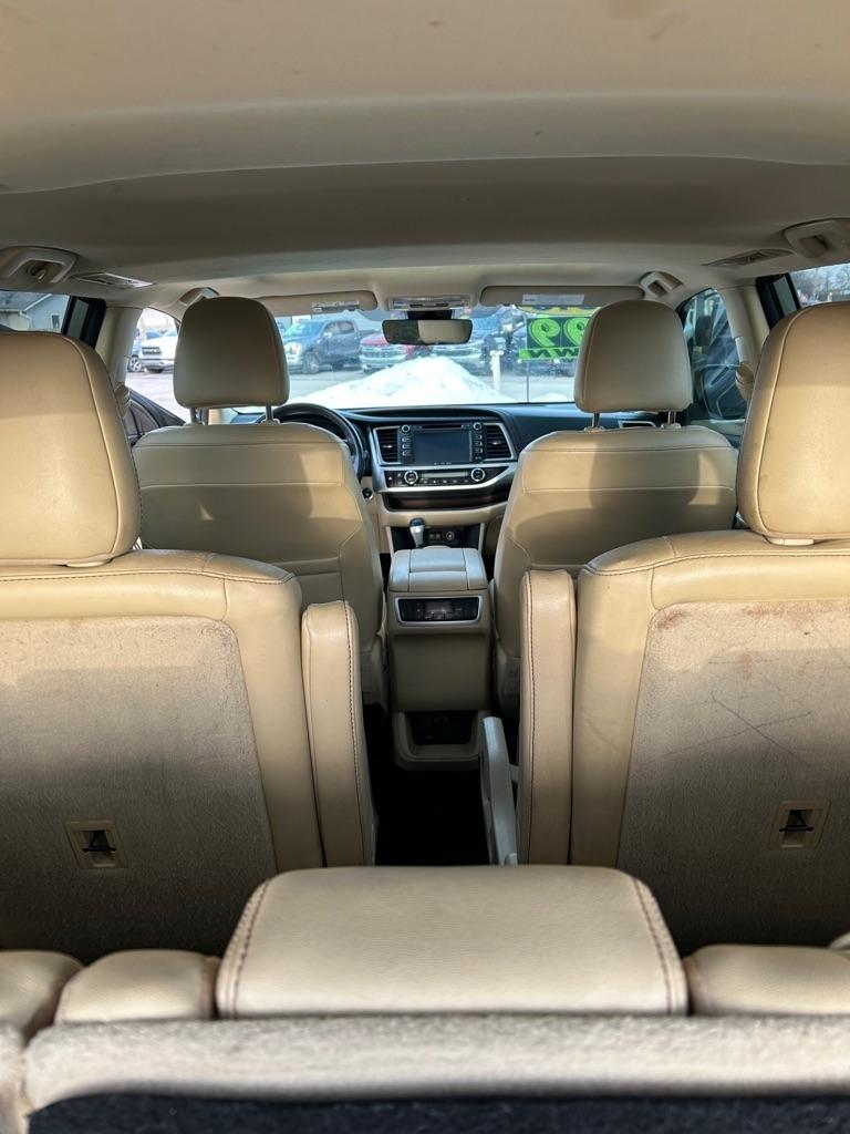 Toyota Highlander SE FWD V6 2018