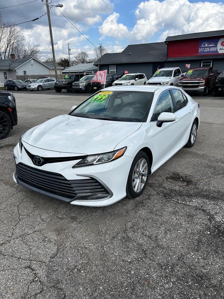 Toyota Camry LE 2024