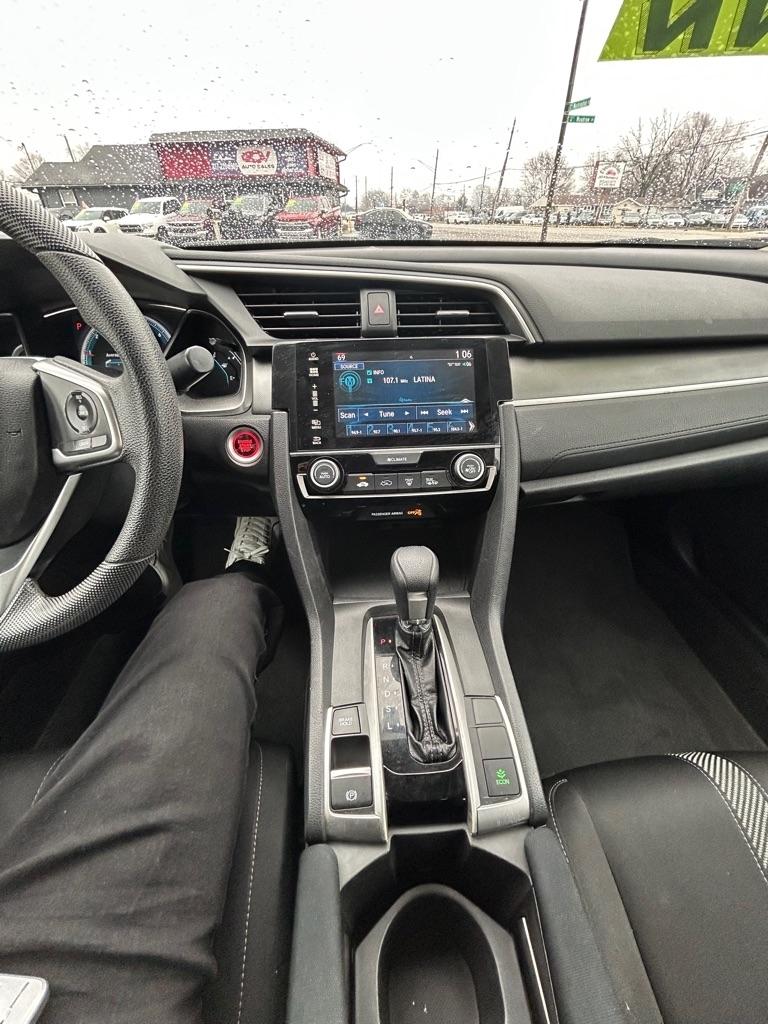 Honda Civic EX Sedan CVT 2018