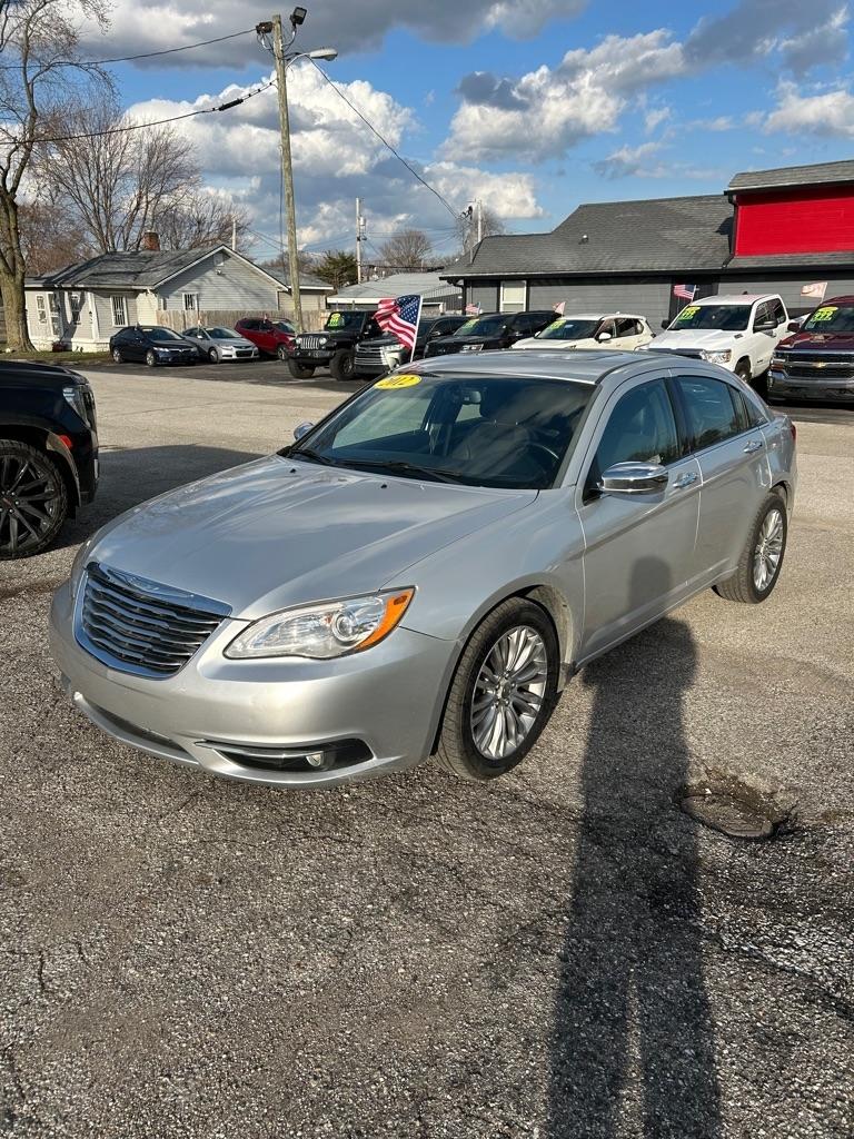 Chrysler 200 Limited 2012