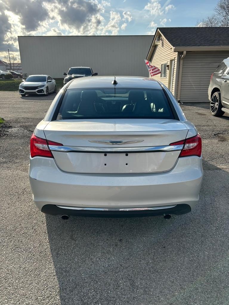 Chrysler 200 Limited 2012