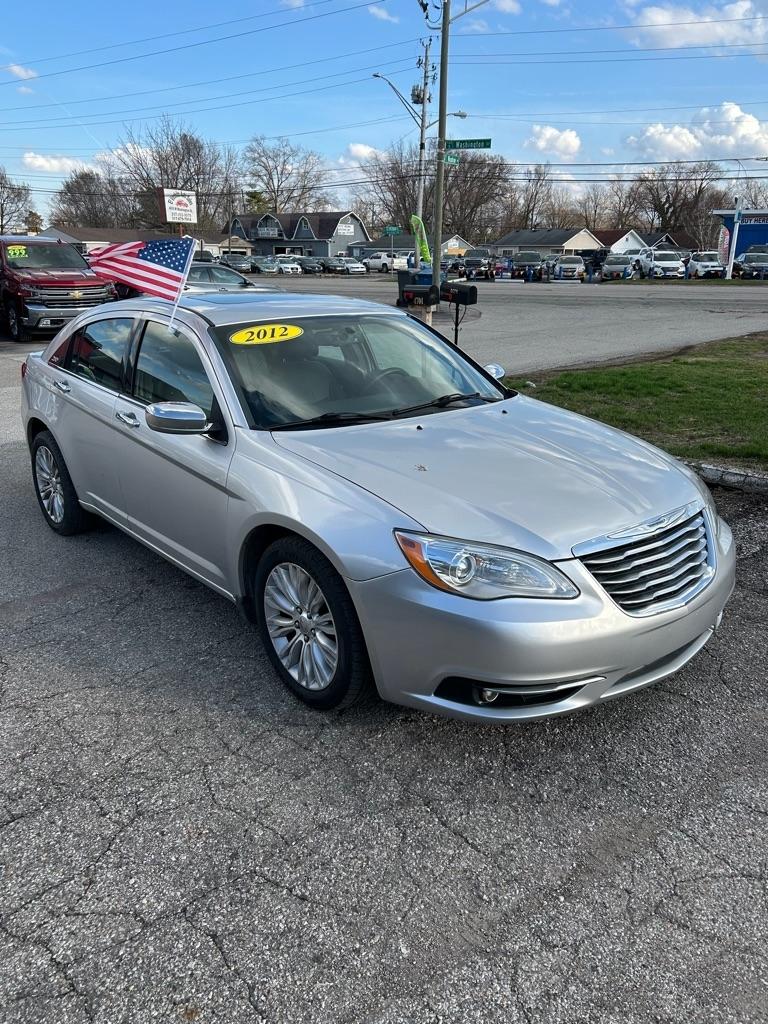 Chrysler 200 Limited 2012