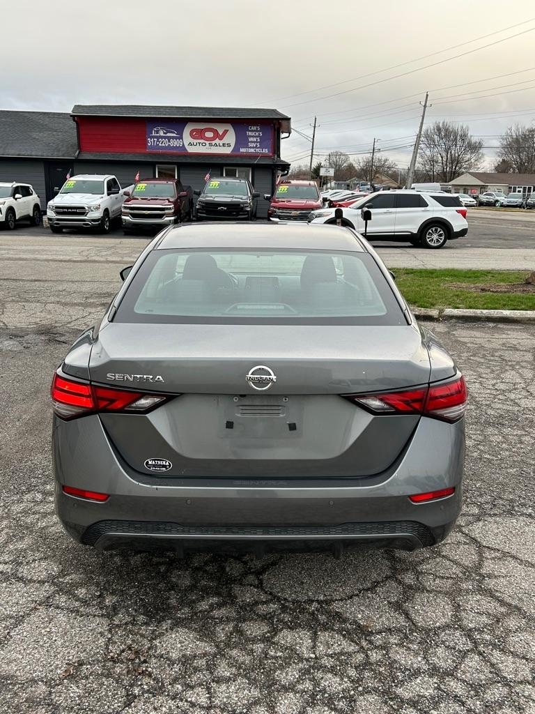 Nissan Sentra S 2021