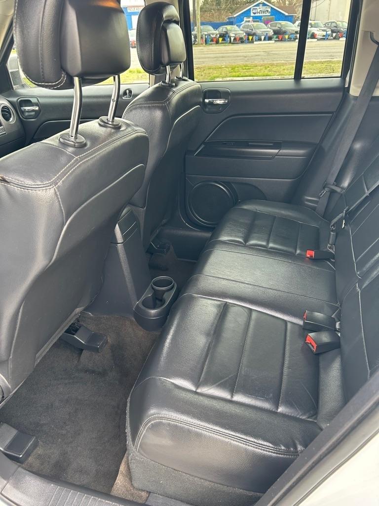 Jeep Patriot Latitude 2WD 2014