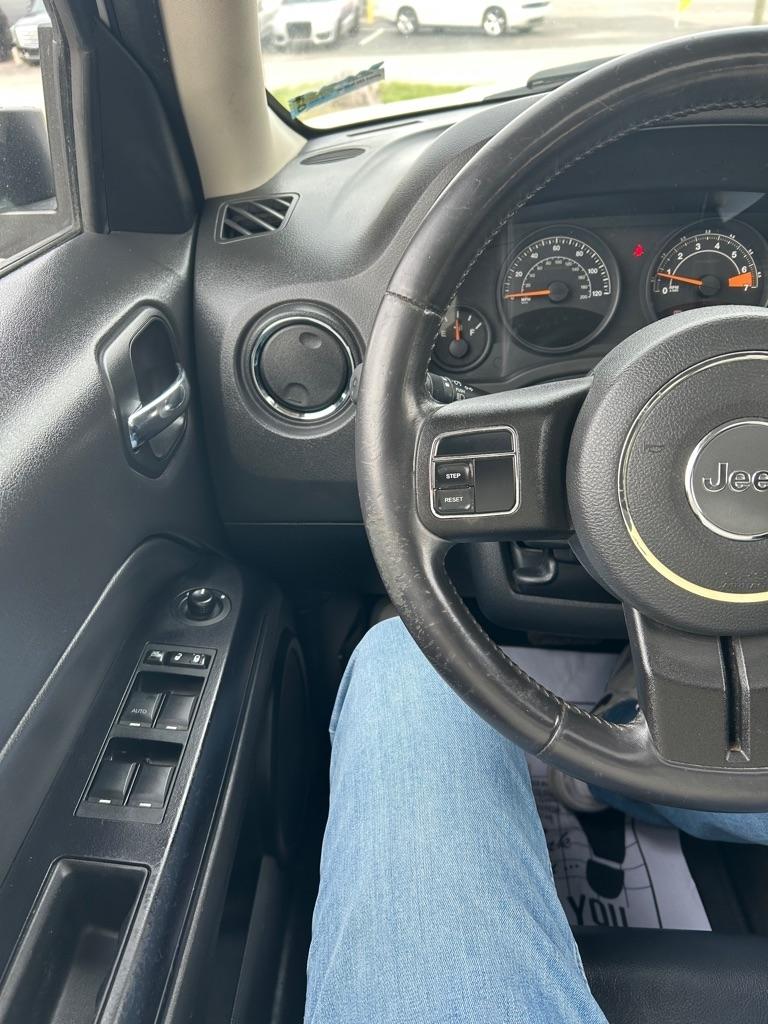 Jeep Patriot Latitude 2WD 2014