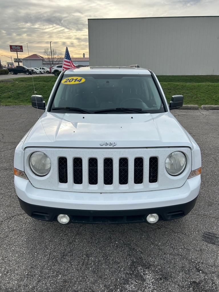 Jeep Patriot Latitude 2WD 2014