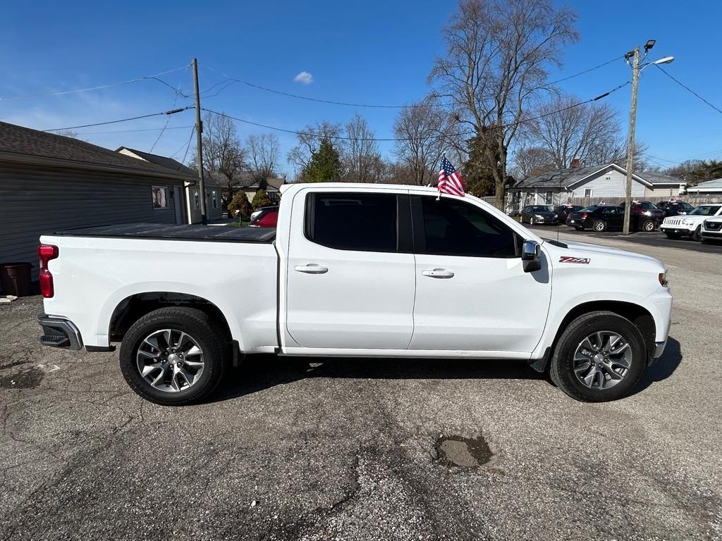 Chevrolet Silverado 1500 LT Crew Cab 4WD 2021