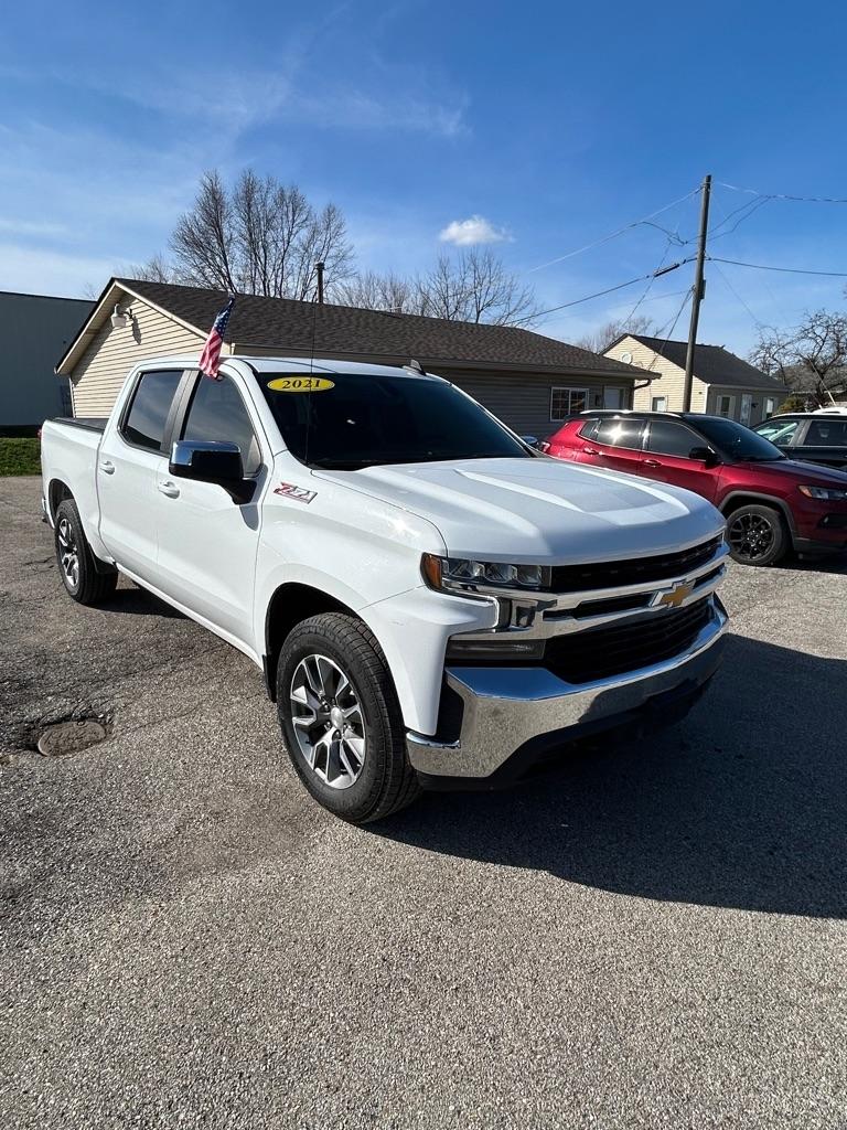 Chevrolet Silverado 1500 LT Crew Cab 4WD 2021