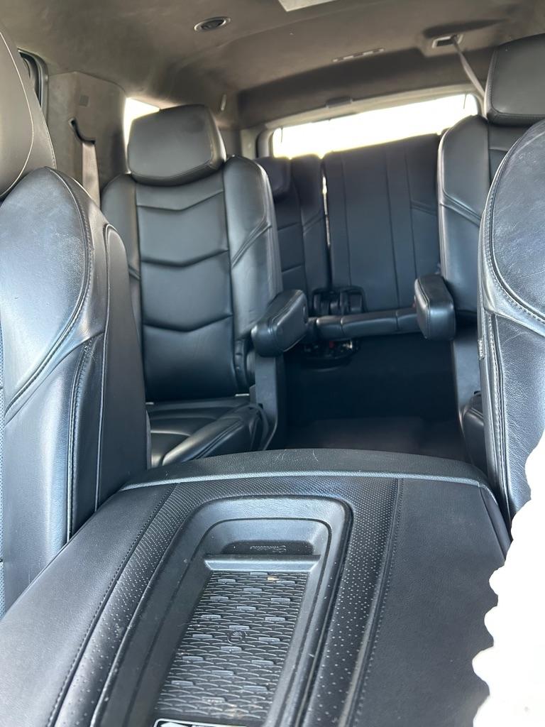 Cadillac Escalade ESV Platinum 4WD 2017