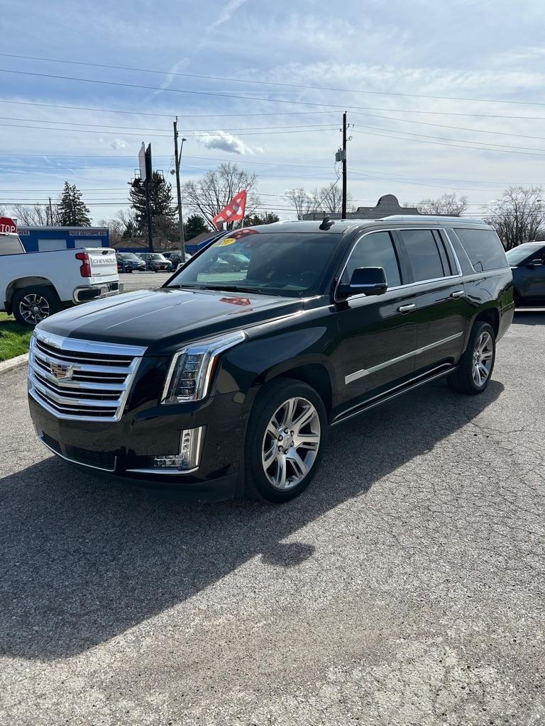 Cadillac Escalade ESV Platinum 4WD 2017