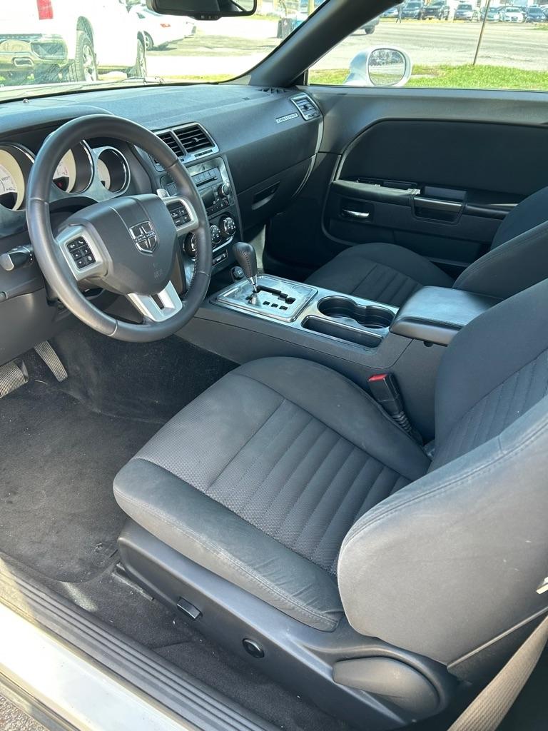 Dodge Challenger SXT 2014