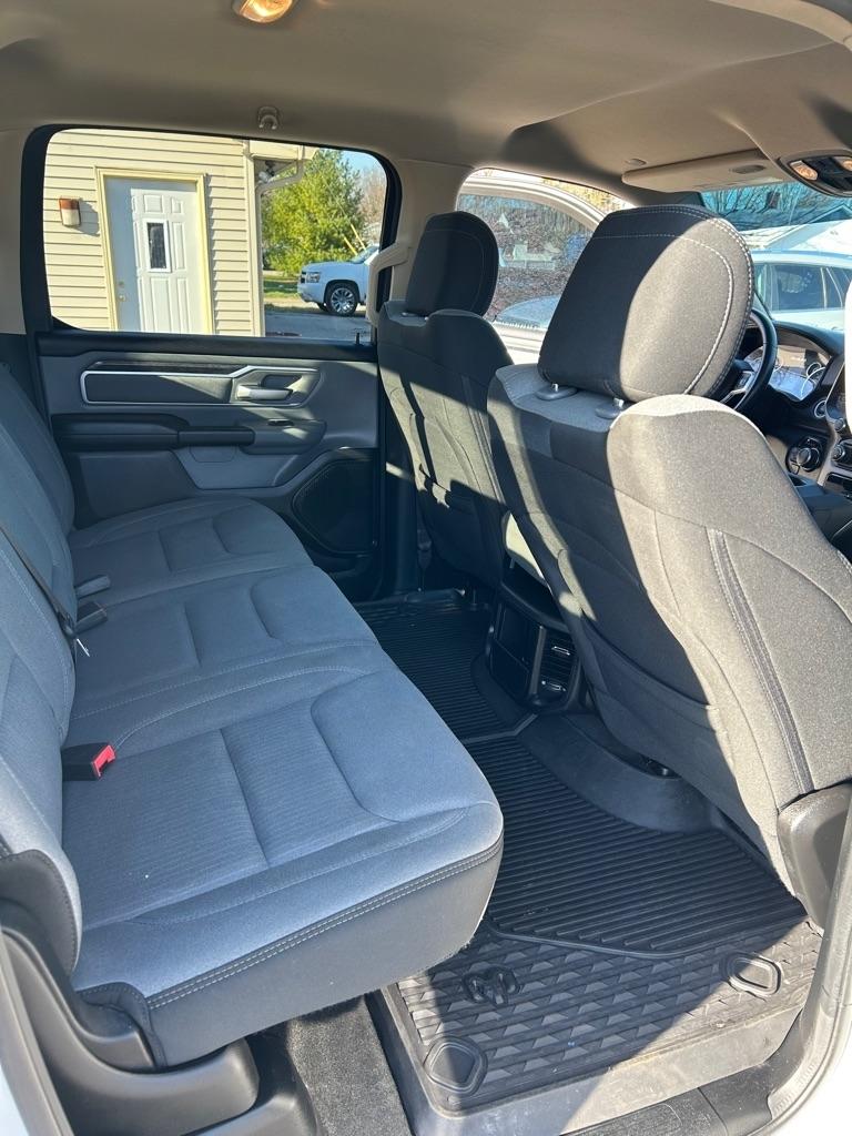 RAM 1500 Big Horn Crew Cab SWB 4WD 2020