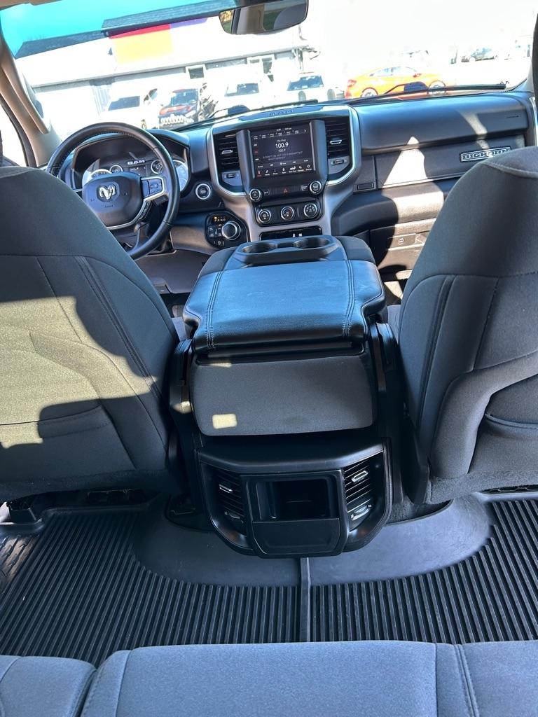 RAM 1500 Big Horn Crew Cab SWB 4WD 2020