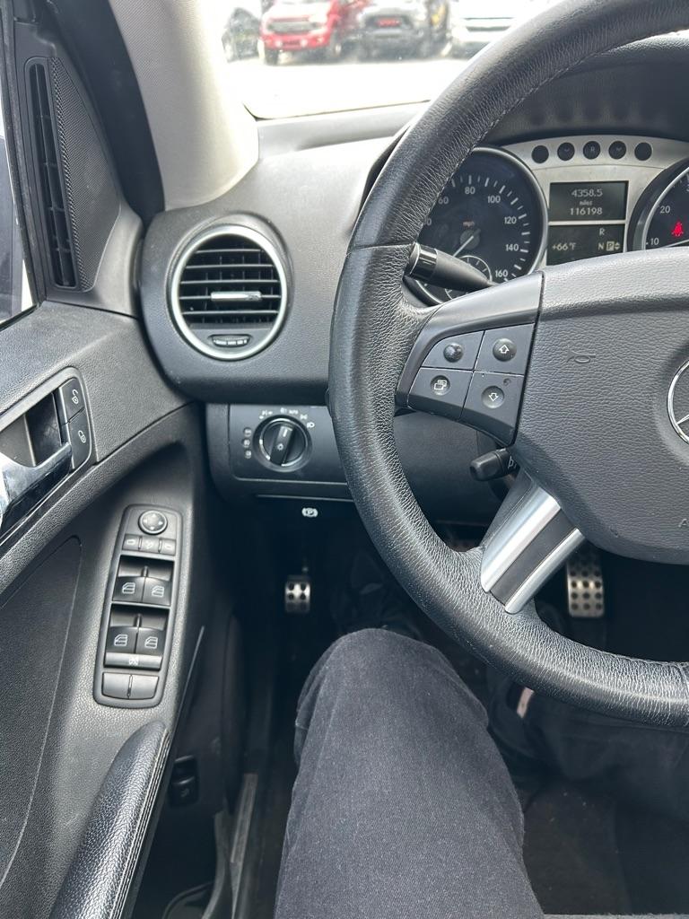 Mercedes-Benz M-Class ML350 2006