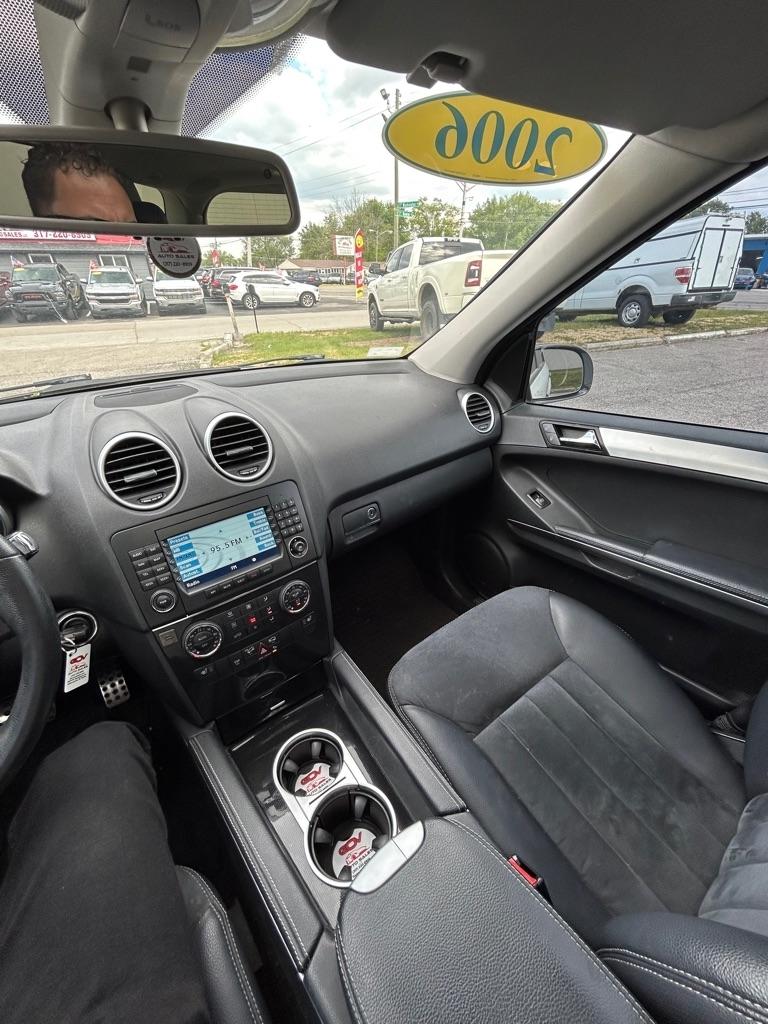Mercedes-Benz M-Class ML350 2006