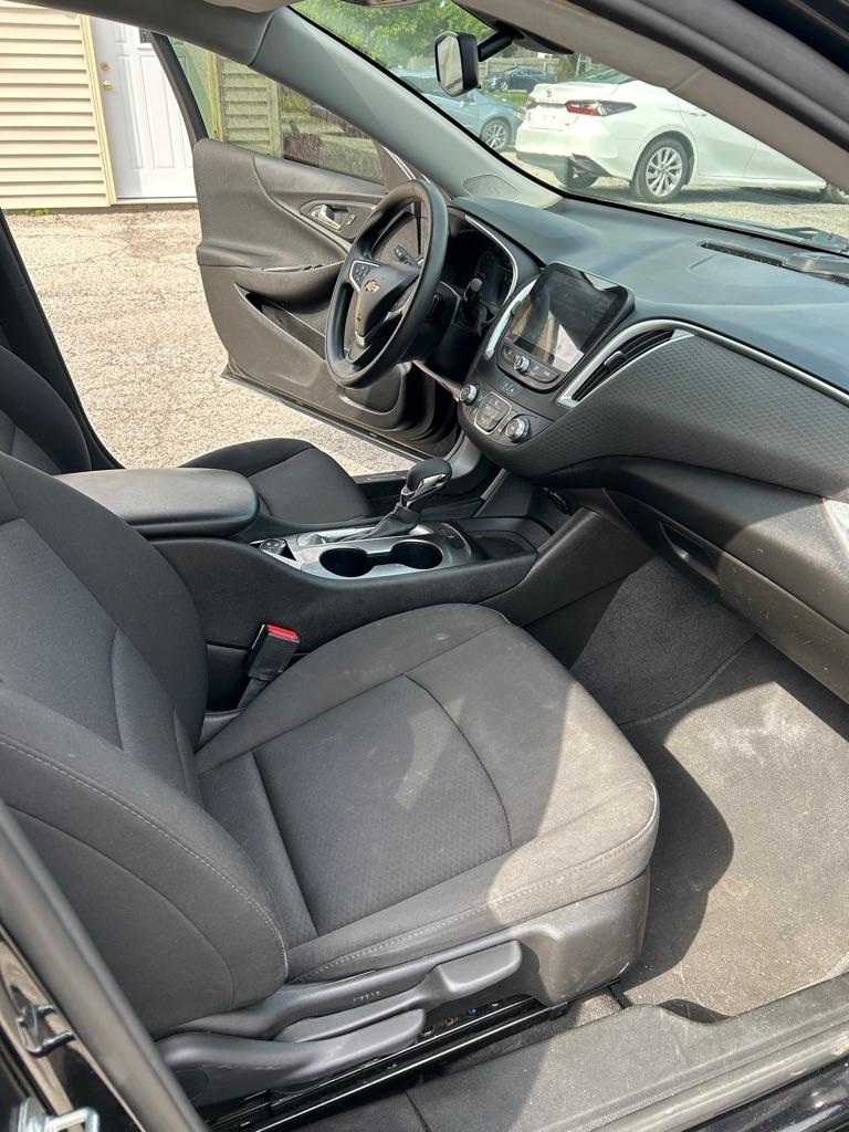Chevrolet Malibu LS 2022
