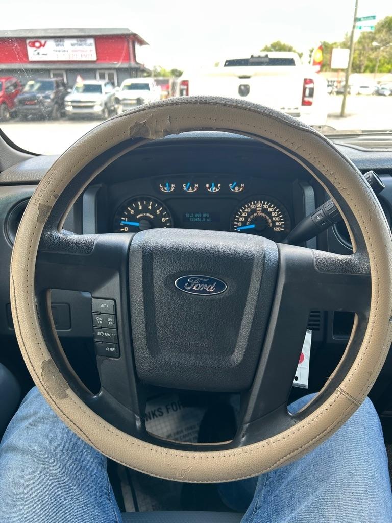 Ford F-150 XL 8-ft. Bed 2WD 2014