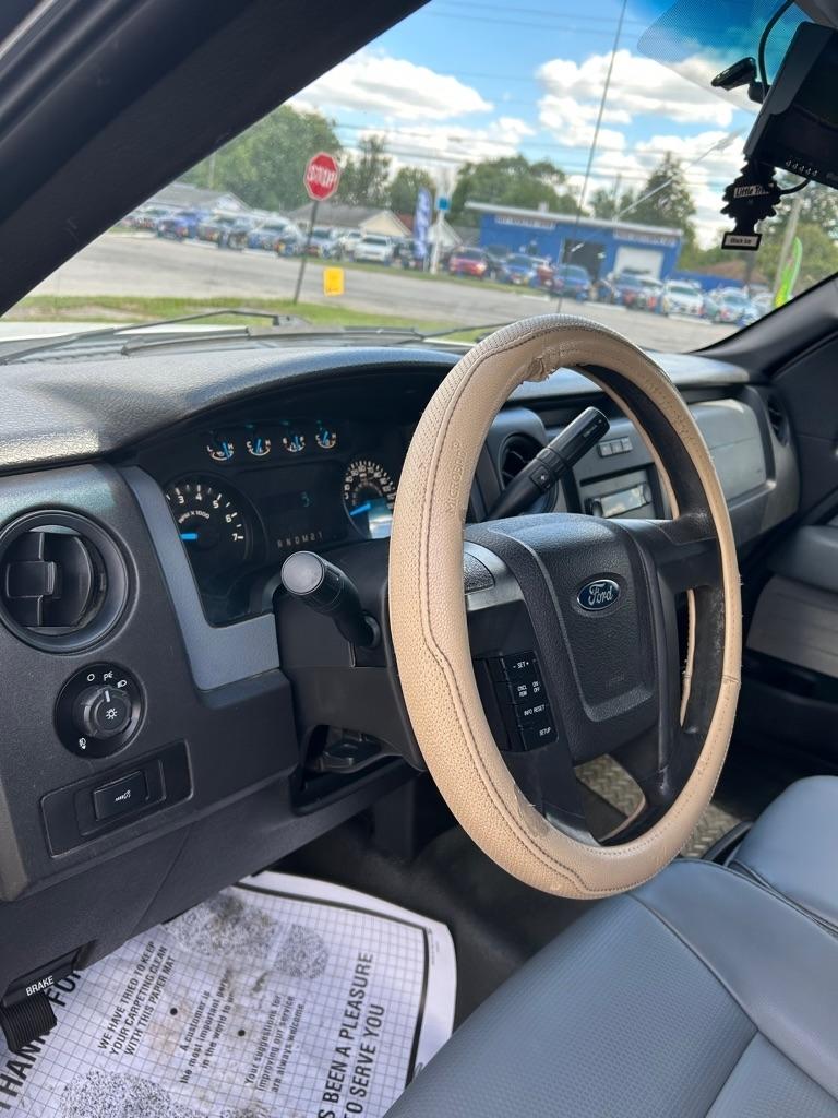 Ford F-150 XL 8-ft. Bed 2WD 2014