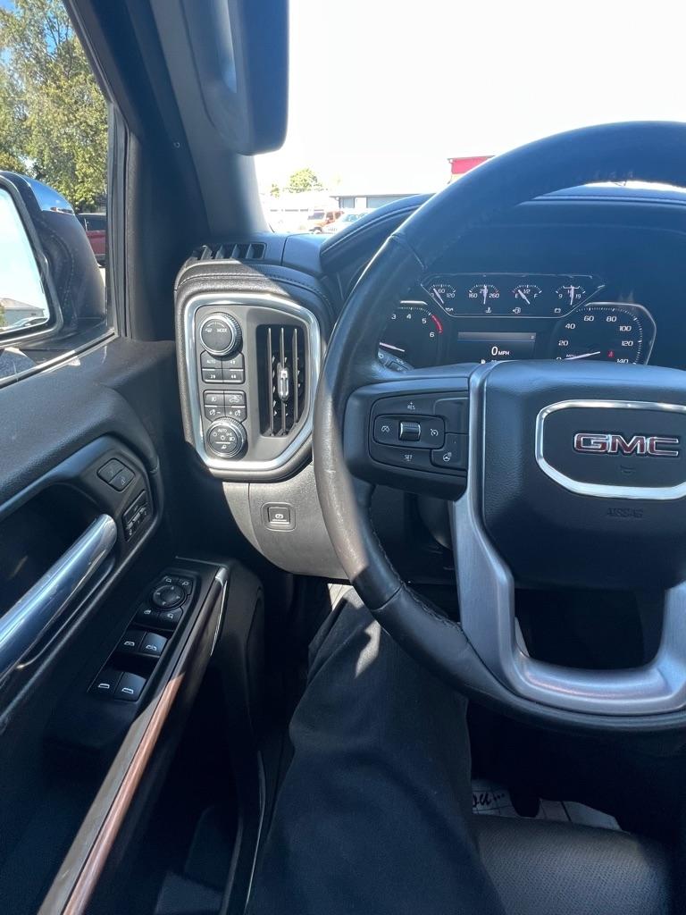 GMC Sierra 1500 SLT Crew Cab Short Box 4WD 2021