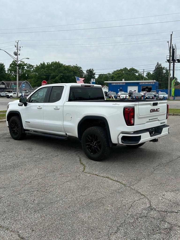 GMC Sierra 1500 Elevation Double Cab 4WD 2021