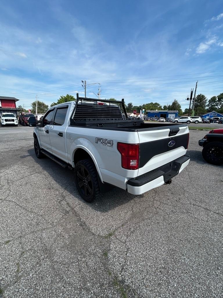 Ford F-150 XL SuperCrew 5.5-ft. Bed 4WD 2015