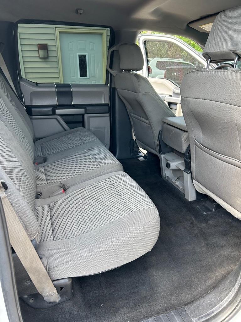 Ford F-150 XL SuperCrew 5.5-ft. Bed 4WD 2015