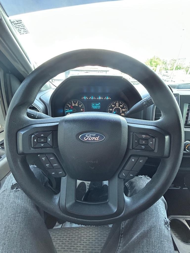 Ford F-150 XL SuperCrew 5.5-ft. Bed 4WD 2015