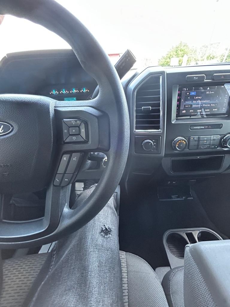 Ford F-150 XL SuperCrew 5.5-ft. Bed 4WD 2015