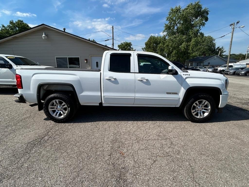 GMC Sierra 1500 Base Double Cab 4WD 2017