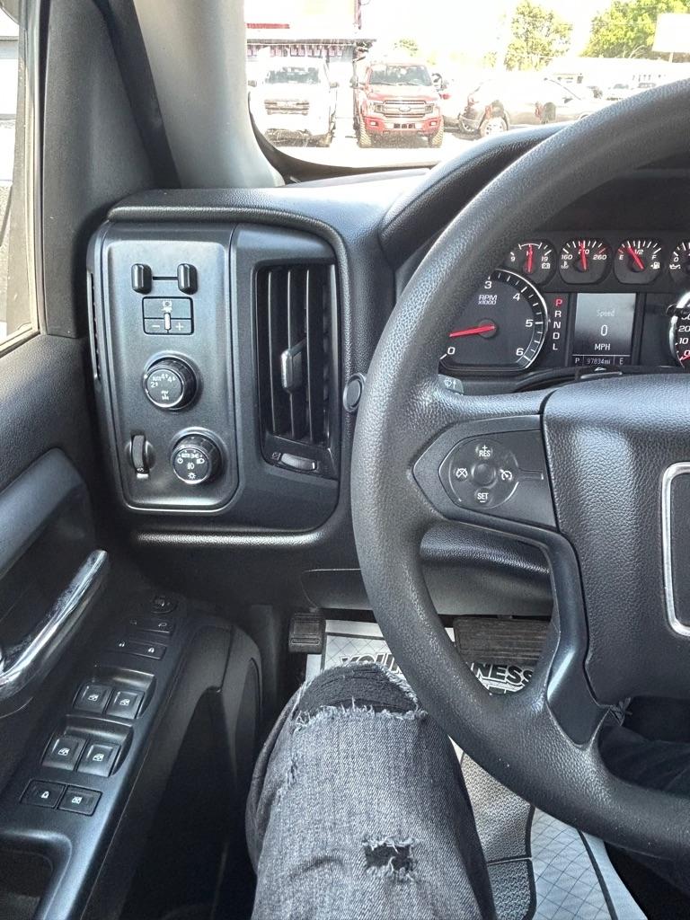 GMC Sierra 1500 Base Double Cab 4WD 2017