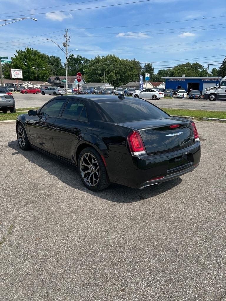 Chrysler 300 S V6 RWD 2015