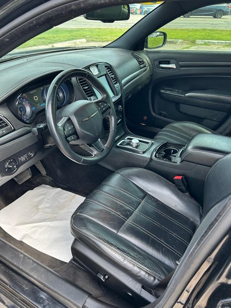 Chrysler 300 S V6 RWD 2015