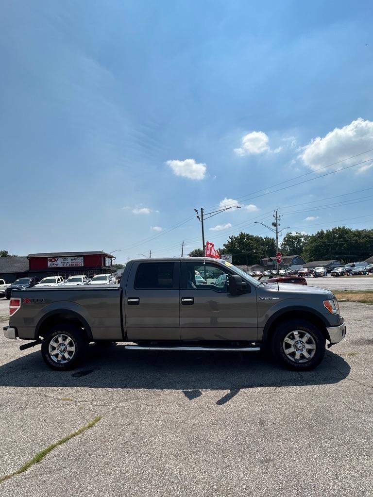 Ford F-150 XL SuperCrew 5.5-ft. Bed 4WD 2014