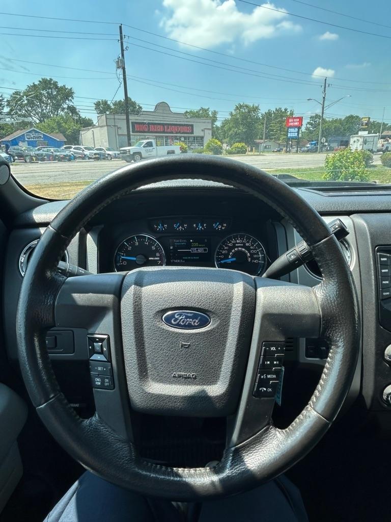 Ford F-150 XL SuperCrew 5.5-ft. Bed 4WD 2014