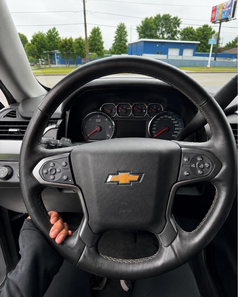 Chevrolet Suburban LT 4WD 2018