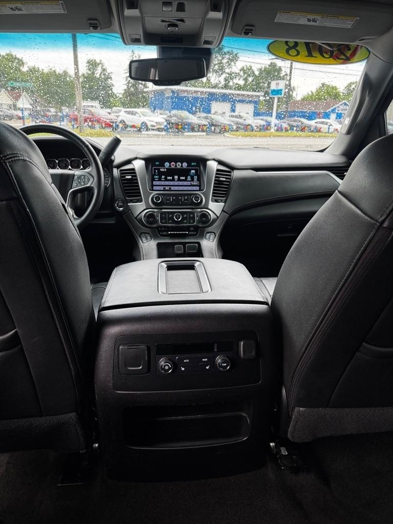 Chevrolet Suburban LT 4WD 2018