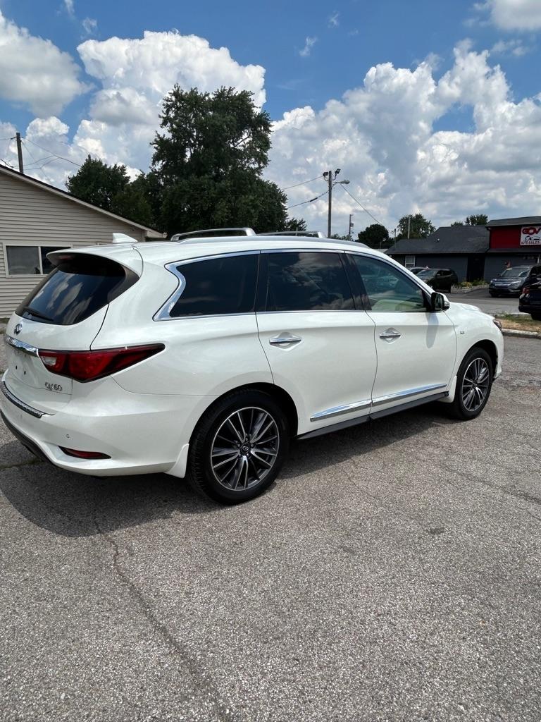 Infiniti QX60 Base AWD 2017