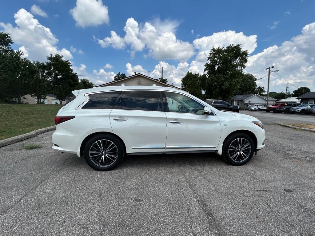 Infiniti QX60 Base AWD 2017