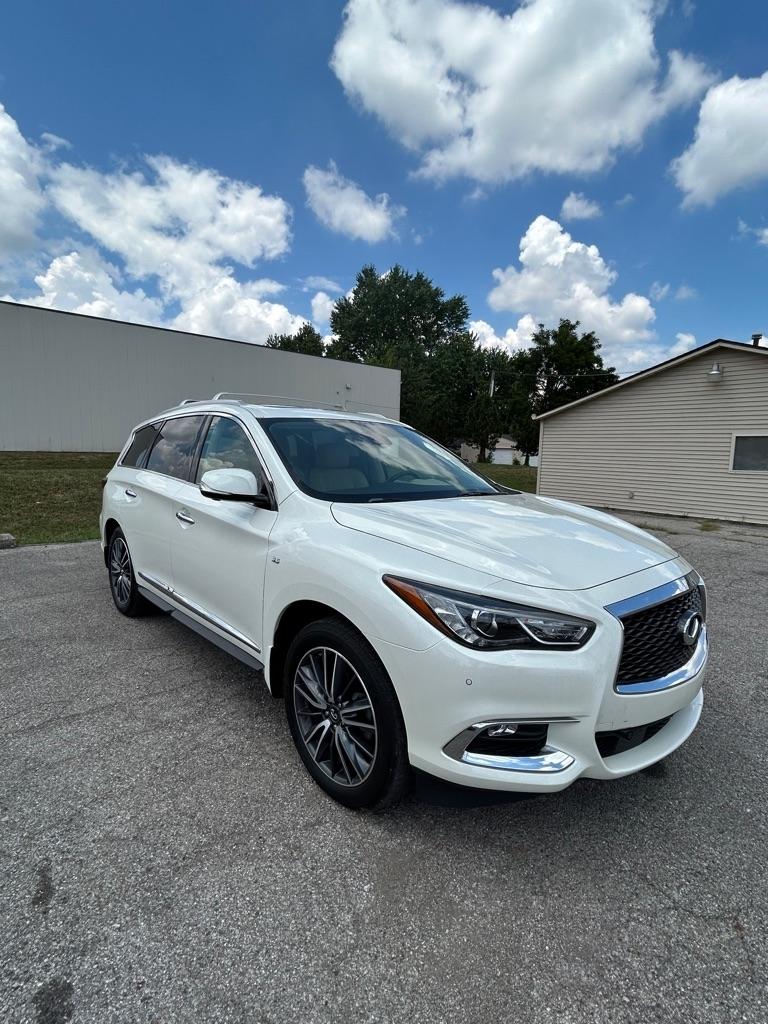 Infiniti QX60 Base AWD 2017