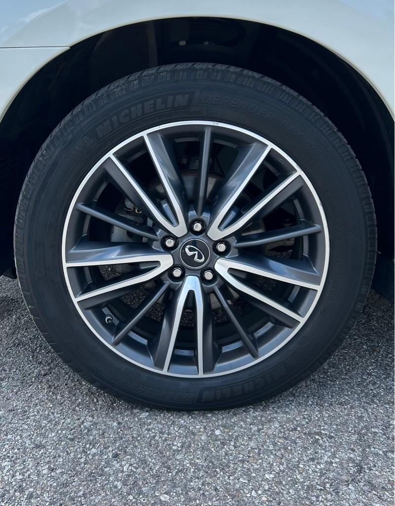 Infiniti QX60 Base AWD 2017