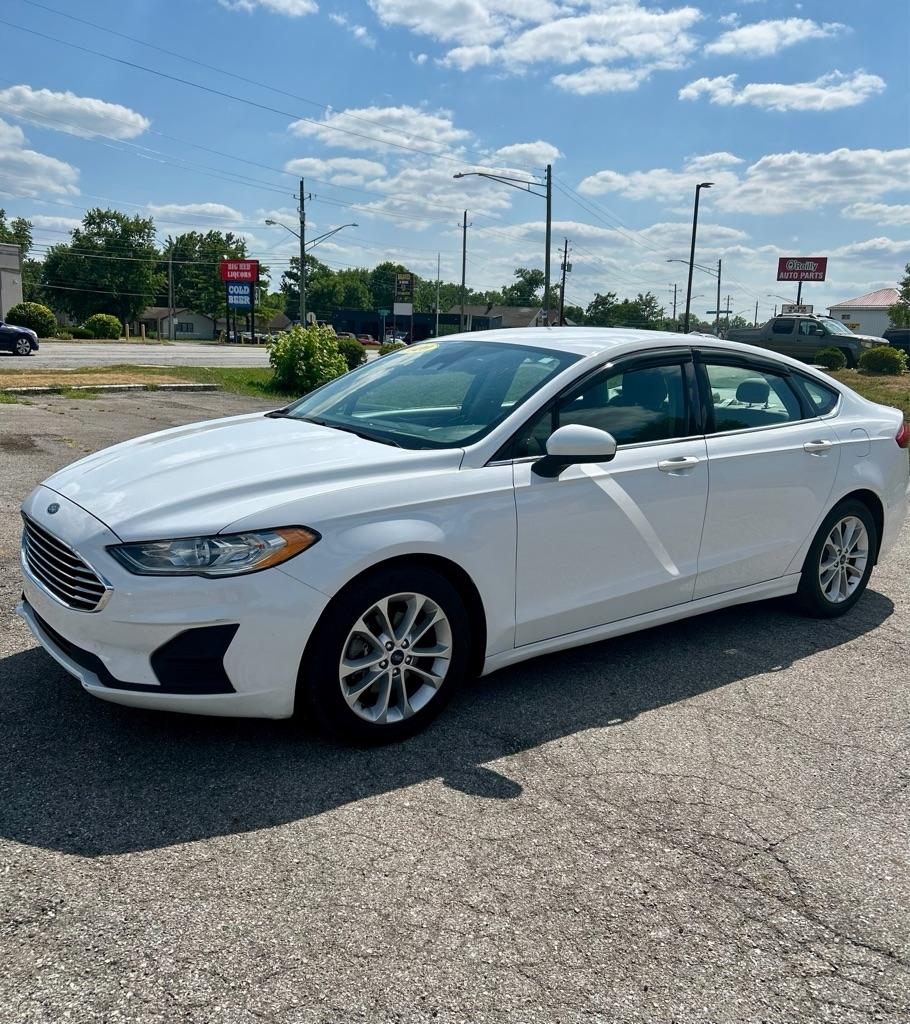 Ford Fusion SE 2020