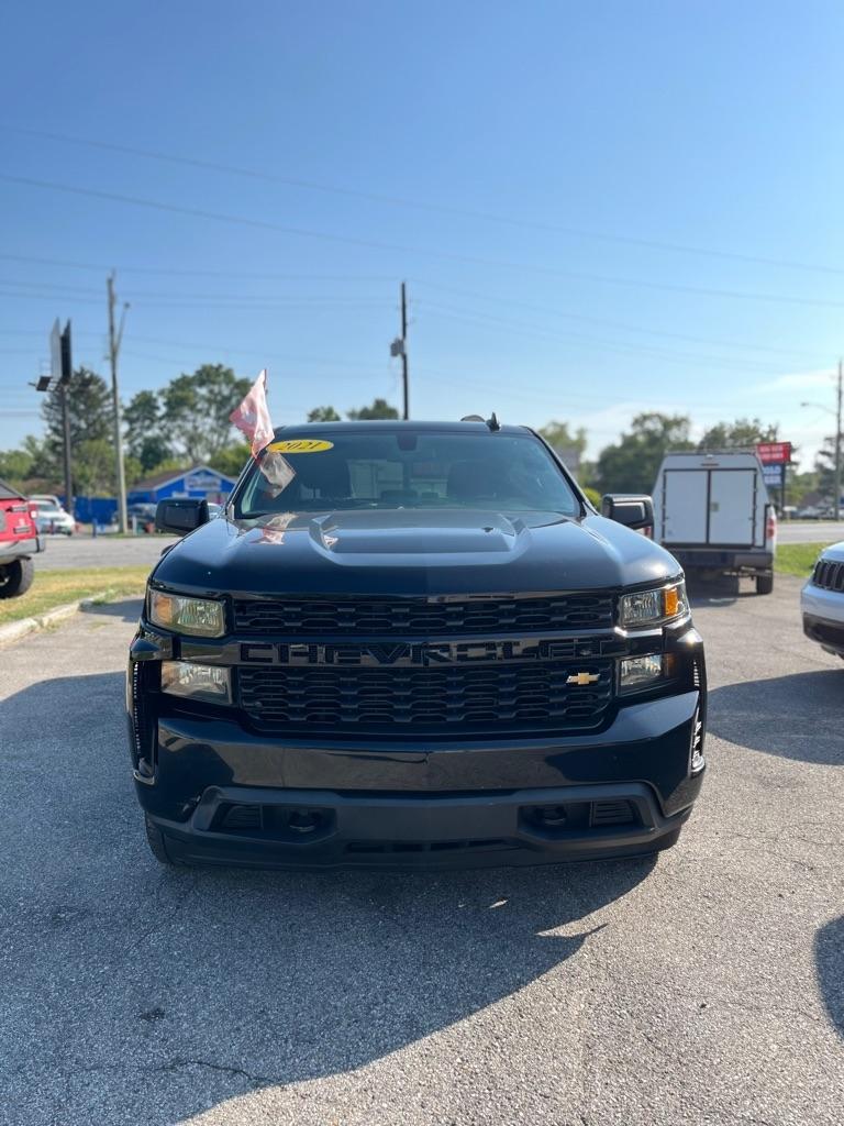 Chevrolet Silverado 1500 Custom Crew Cab Long Box 4WD 2021