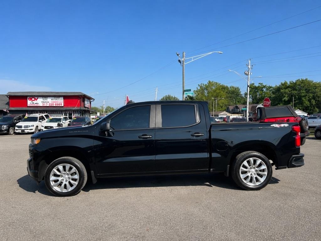 Chevrolet Silverado 1500 Custom Crew Cab Long Box 4WD 2021