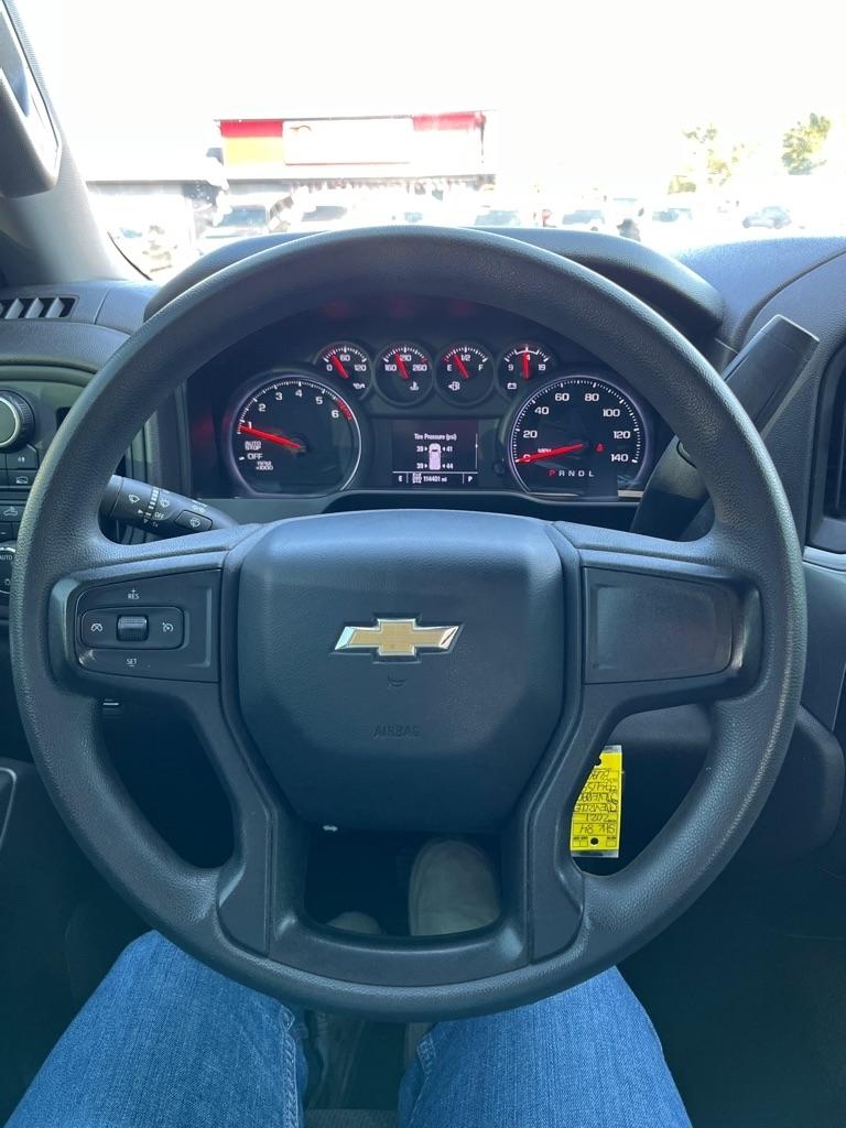 Chevrolet Silverado 1500 Custom Crew Cab Long Box 4WD 2021